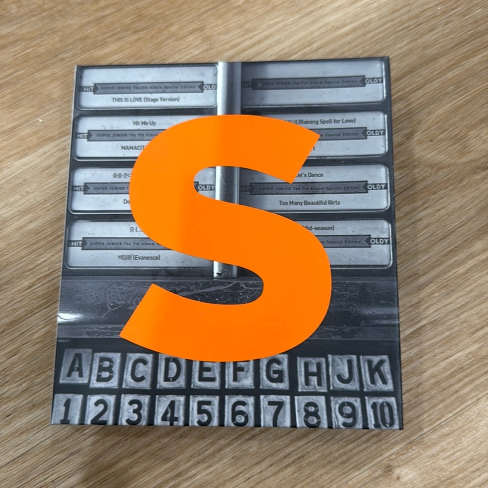 Super Junior: This is Love “S” Version